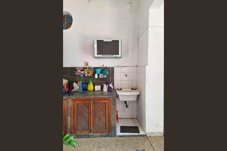 Casa à venda com 250m², 3 quartos e 2 vagas Casa à venda com 250m², 3 quartos e 2 vagasÁrea de Serviço