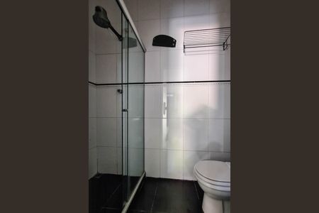 Casa à venda com 250m², 3 quartos e 2 vagas Casa à venda com 250m², 3 quartos e 2 vagasBanheiro da Suíte 1