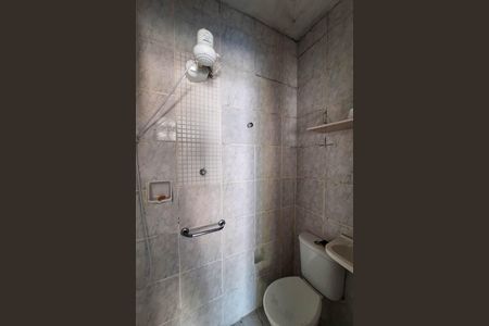 Casa à venda com 250m², 3 quartos e 2 vagas Casa à venda com 250m², 3 quartos e 2 vagasAnexo