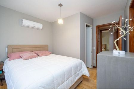 Foto 19 de apartamento à venda com 2 quartos, 101m² em Mont’Serrat, Porto Alegre