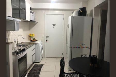 Apartamento à venda com 2 quartos, 32m² em Jardim Celeste, São Paulo