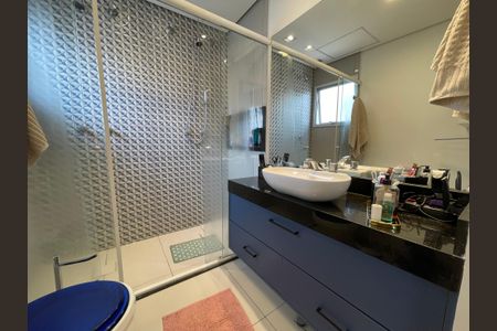 Casa de condomínio à venda com 136m², 2 quartos e 2 vagas Casa de condomínio à venda com 136m², 2 quartos e 2 vagasBanheiro do Quarto 2