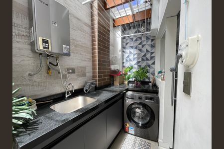 Casa de condomínio à venda com 136m², 2 quartos e 2 vagas Casa de condomínio à venda com 136m², 2 quartos e 2 vagasÁrea de Serviço