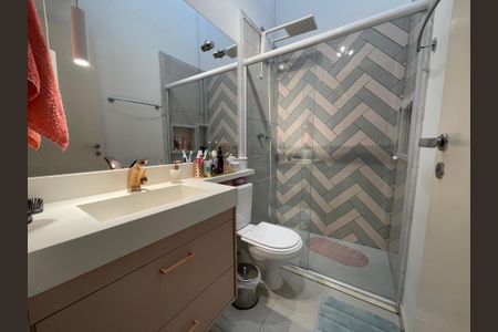 Casa de condomínio à venda com 136m², 2 quartos e 2 vagas Casa de condomínio à venda com 136m², 2 quartos e 2 vagasBanheiro Social