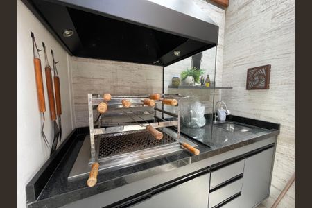 Casa de condomínio à venda com 136m², 2 quartos e 2 vagas Casa de condomínio à venda com 136m², 2 quartos e 2 vagasChurrasqueira