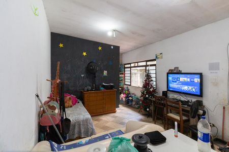 Casa à venda com 355m², 3 quartos e 2 vagasCasa fundos