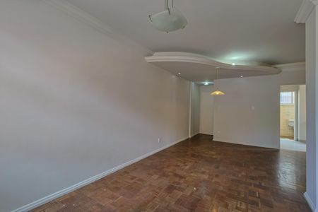 Apartamento para alugar com 105m², 3 quartos e 1 vagaSala