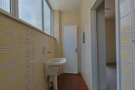 Apartamento para alugar com 105m², 3 quartos e 1 vagaÁrea de Serviço