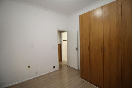 Apartamento à venda com 42m², 2 quartos e sem vagaSala/Quarto