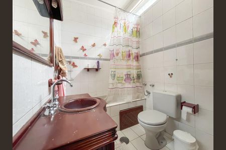 Casa à venda com 500m², 3 quartos e 5 vagasBanheiro da Suíte