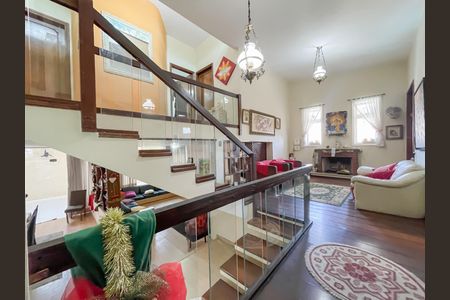 Sala de casa à venda com 3 quartos, 500m² em Adalgisa, São Paulo