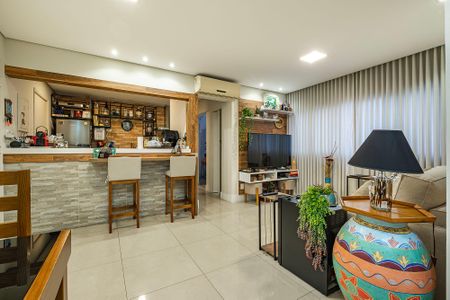 Sala/Cozinha de apartamento para alugar com 2 quartos, 76m² em Paraíso, São Paulo