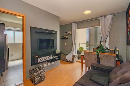 Sala de apartamento para alugar com 1 quarto, 45m² em Santa Fe, Porto Alegre