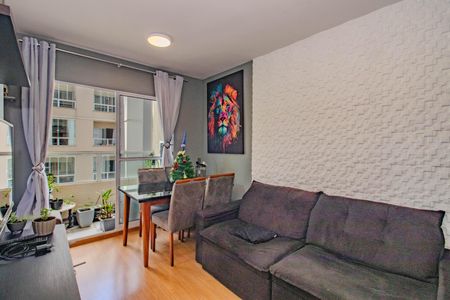 Sala de apartamento para alugar com 1 quarto, 45m² em Santa Fe, Porto Alegre