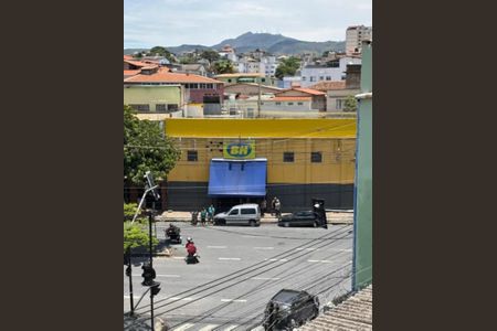 Casa para alugar com 360m², 4 quartos e sem vaga