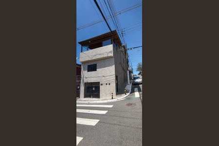 Casa para alugar com 45m², 1 quarto e sem vaga Casa para alugar com 45m², 1 quarto e sem vagaFachada + Placa