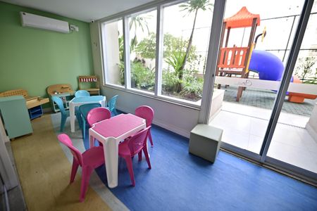 Apartamento para alugar com 3 quartos, 126m² em Setor Bueno, Goiânia