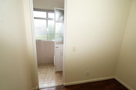 Apartamento à venda com 80m², 2 quartos e 1 vaga Apartamento à venda com 80m², 2 quartos e 1 vagaDespensa