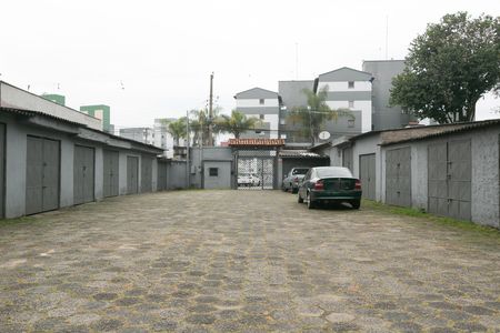 Área comum - Entrada  de apartamento para alugar com 2 quartos, 47m² em Conjunto Residencial José Bonifácio, São Paulo