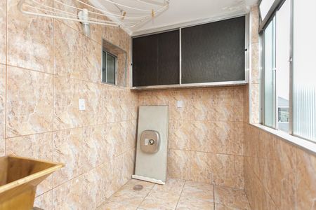 Cozinha  de apartamento para alugar com 2 quartos, 47m² em Conjunto Residencial José Bonifácio, São Paulo