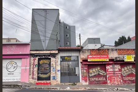 Apartamento para alugar com 47m², 2 quartos e sem vaga
