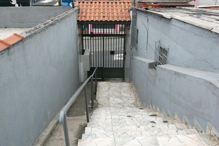 Apartamento para alugar com 47m², 2 quartos e sem vaga Apartamento para alugar com 47m², 2 quartos e sem vagaEntrada
