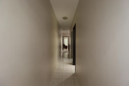 Casa à venda com 80m², 3 quartos e 1 vagaCorredor do segundo piso