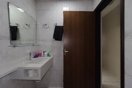 Casa à venda com 80m², 3 quartos e 1 vagaBanheiro Social