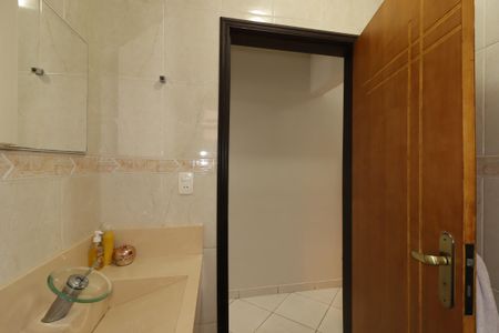 Casa à venda com 80m², 3 quartos e 1 vagaLavabo