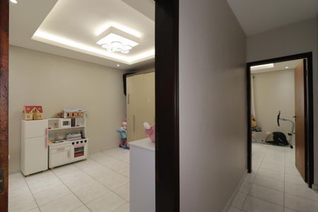 Casa à venda com 80m², 3 quartos e 1 vagaCorredor do segundo piso