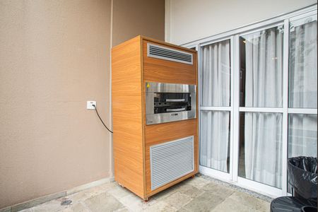 Studio para alugar com 40m², 1 quarto e 1 vaga Studio para alugar com 40m², 1 quarto e 1 vagaÁrea comum - Churrasqueira