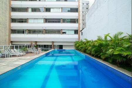 Studio para alugar com 40m², 1 quarto e 1 vaga Studio para alugar com 40m², 1 quarto e 1 vagaÁrea comum - Piscina