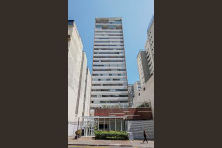 Studio para alugar com 40m², 1 quarto e 1 vaga Studio para alugar com 40m², 1 quarto e 1 vagaFachada