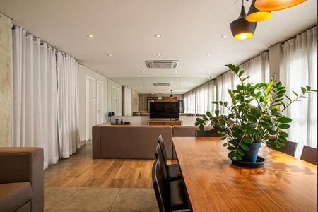 Studio para alugar com 40m², 1 quarto e 1 vaga Studio para alugar com 40m², 1 quarto e 1 vagaÁrea comum - Salão de festas