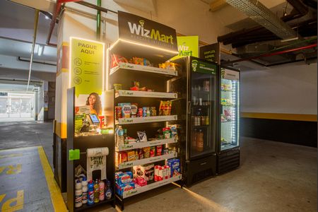 Studio para alugar com 40m², 1 quarto e 1 vaga Studio para alugar com 40m², 1 quarto e 1 vagaÁrea comum - Mercadinho