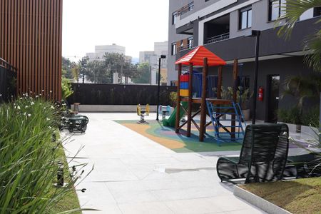 Apartamento à venda com 73m², 3 quartos e 2 vagas Apartamento à venda com 73m², 3 quartos e 2 vagasÁrea comum - Playground