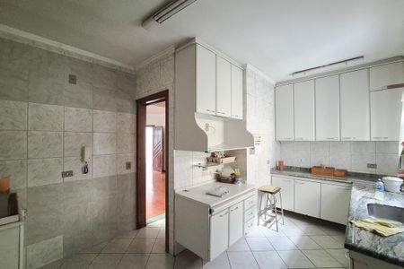 Casa à venda com 200m², 3 quartos e 3 vagasCozinha
