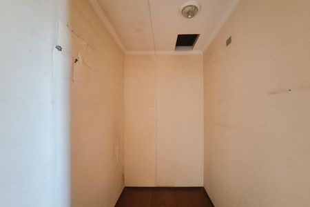Casa à venda com 200m², 3 quartos e 3 vagasCloset da Suíte