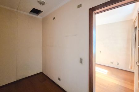 Casa à venda com 200m², 3 quartos e 3 vagasCloset da Suíte