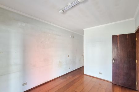 Casa à venda com 200m², 3 quartos e 3 vagasQuarto 2