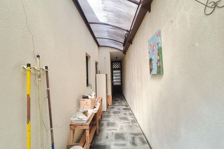 Casa à venda com 200m², 3 quartos e 3 vagascorredor