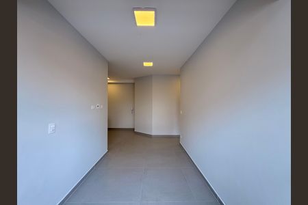 Sala de apartamento à venda com 2 quartos, 40m² em Campestre, Santo André