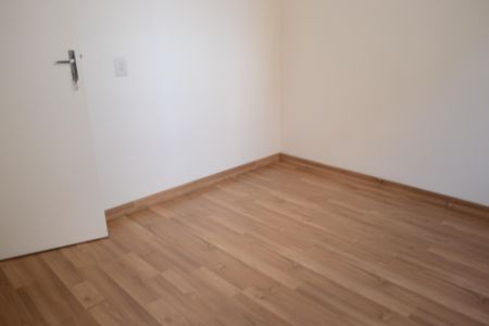 Quarto de apartamento para alugar com 2 quartos, 47m² em Vila Urupes, Suzano