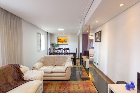 Apartamento para alugar com 159m², 4 quartos e 2 vagasSala de Tv