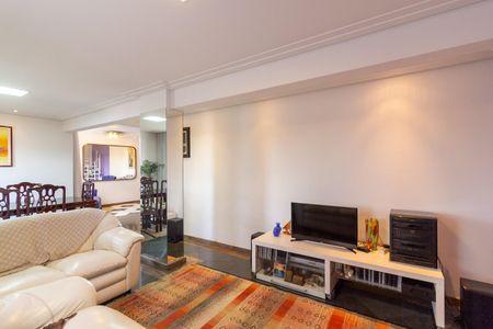 Apartamento para alugar com 159m², 4 quartos e 2 vagasSala de Tv