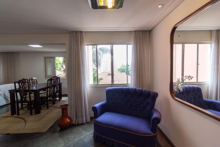 Apartamento para alugar com 159m², 4 quartos e 2 vagasSala de Estar