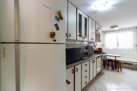 Apartamento para alugar com 159m², 4 quartos e 2 vagasCozinha