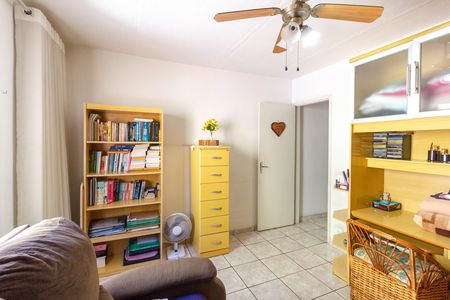 Casa à venda com 87m², 2 quartos e 1 vaga
