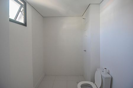 Banheiro de apartamento à venda com 1 quarto, 40m² em Vila Campestre, São Bernardo do Campo