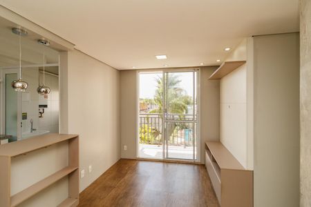 Sala de apartamento para alugar com 2 quartos, 48m² em Jardim Brasil, São Paulo